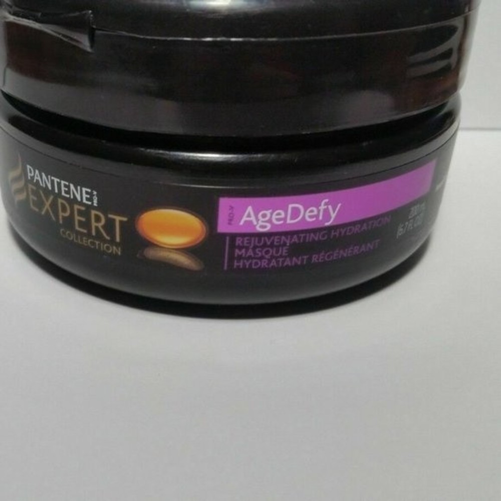 4 Pantene Age Defy Rejuvenating Hydration Masque